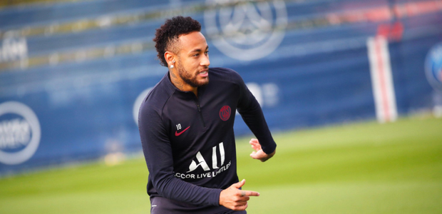 PSG encara o Angers em luta pela liderança