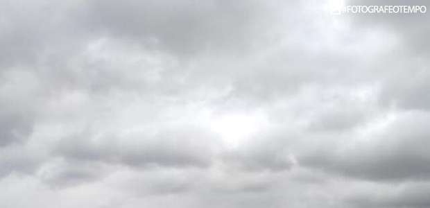 Semana começa com pancadas de chuva em SP