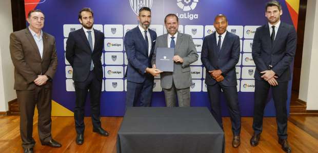 Federação Paulista de Futebol e LaLiga selam acordo de ...