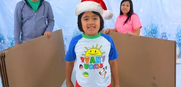 Youtuber de 8 anos faturou mais de R$ 100 milhões em um ano
