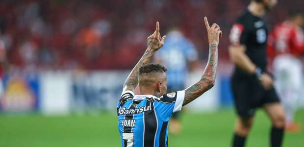 Luan é a nova esperança do Corinthians nas cobranças de ...
