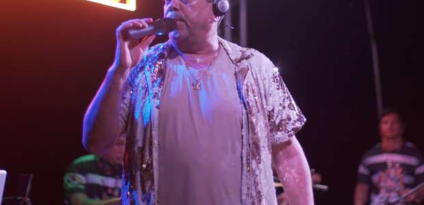 Morre o cantor Arlindo Jr., aos 51 anos