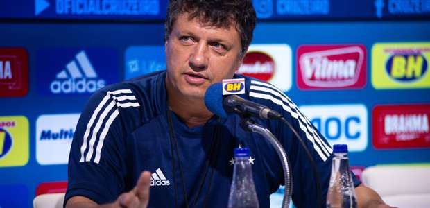 Adilson Batista convoca a torcida para o clássico