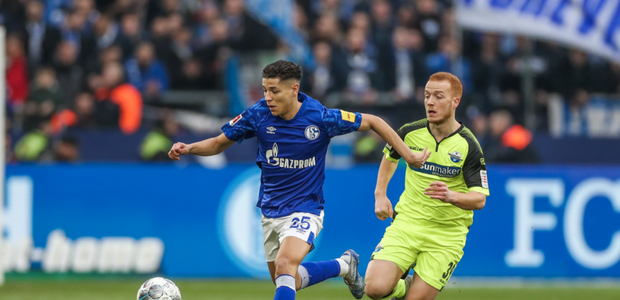 Schalke decepciona e Freiburg vence briga direta no ...