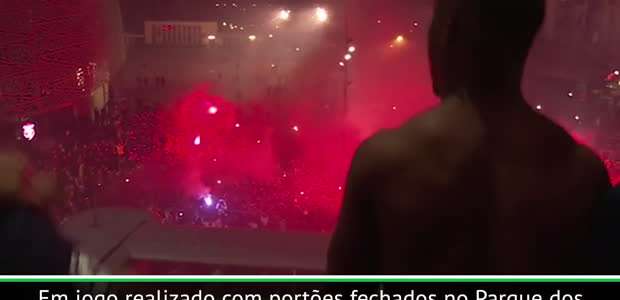 VIRAL: Futebol: Jogadores do PSG celebram classificação ...