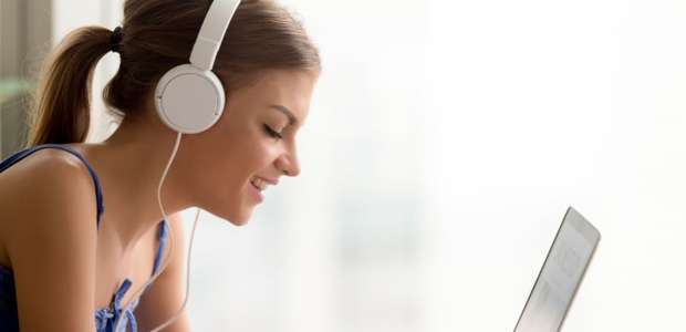 Sem aula, plataforma libera conteúdo pré-vestibular gratuito