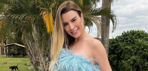 Fernanda Keulla veste top de plumas de R$ 890 na 'roça'