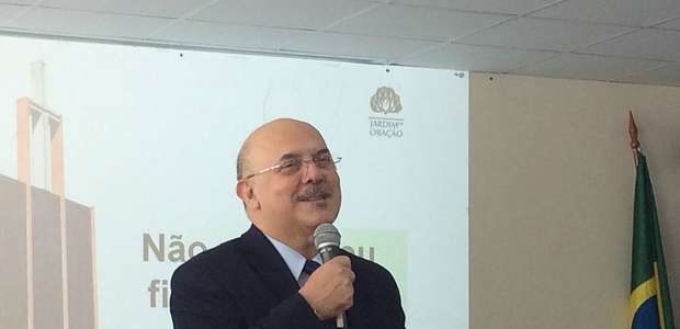 Universidades ensinam "sexo sem limites", disse Ribeiro