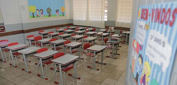 São Paulo determina priorizar alguns anos na volta às aulas