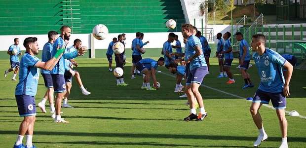 Contraprova confirma nove jogadores do Goiás infectados