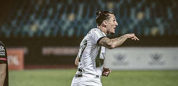 Ceará vence o Atlético-GO fora de casa por 2 a 0