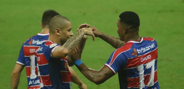 Wellington Paulista decide, e Fortaleza faz 3 no Red Bull