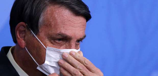 Bolsonaro homenageia capitão da PM assassinado na ditadura