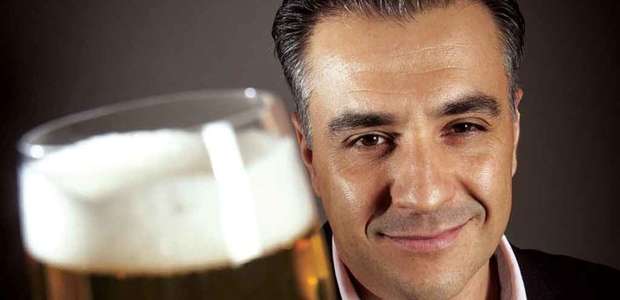 Mais cerveja, por favor