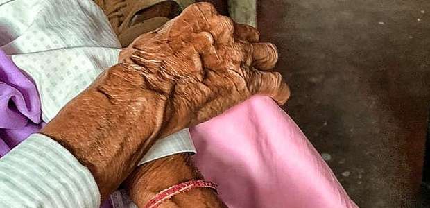 O estupro de idosa de 86 anos que chocou a Índia