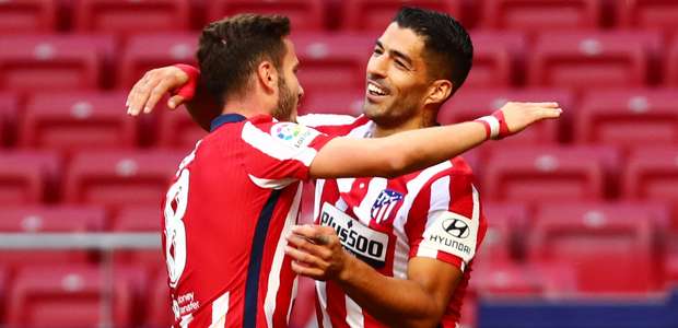Atlético de Madrid goleia o Granada com 2 de Suárez