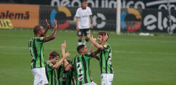América-MG marca no fim e bate o Corinthians por 1 a 0 em SP