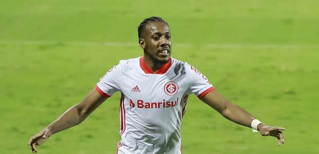 Com reservas, Inter vence o Atlético-GO na Copa do Brasil