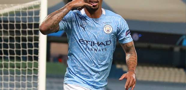 Gabriel Jesus supera Adriano e Ronaldo no ranking de ...
