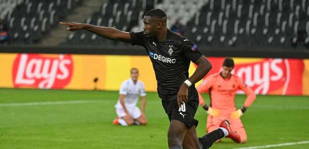 Real Madrid e Barcelona disputam a contratação de ...