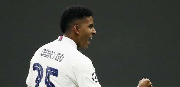Rodrygo marca no 1º toque, Real afunda Inter e volta à briga