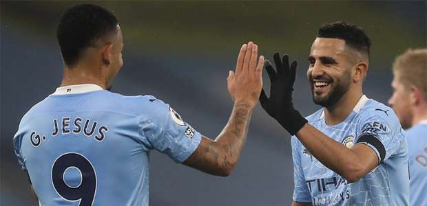Com show e 3 de Mahrez, City atropela Burnley por 5 a 0