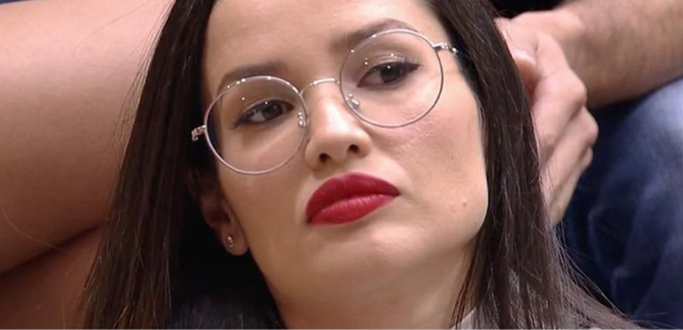 BBB21: Juliette e Sarah usam batom vermelho de R$ 34,99
