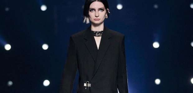 Filha de Paul Walker estreia como modelo internacional ...