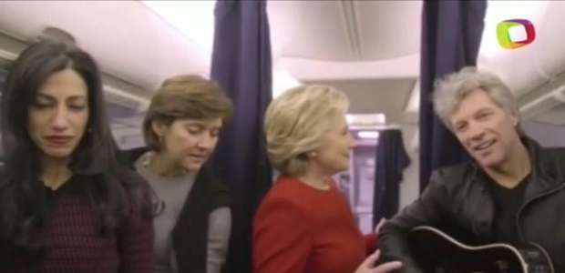 Hillary e Bon Jovi fazem "desafio do manequim" por votos