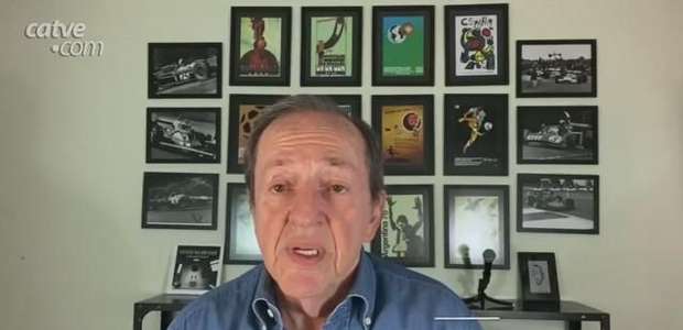 Stroll fecha o dia na frente