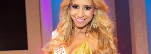 Clientes escolhem candidatas brasileiras do concurso Garota Hooters
