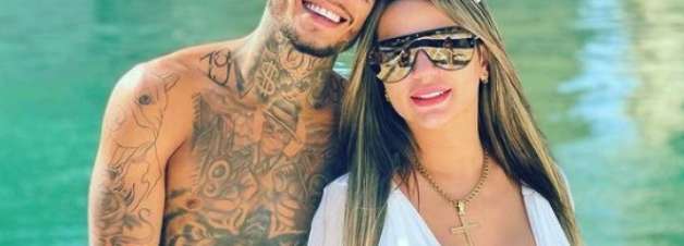 Vídeo do último show mostra MC Kevin se declarando à mulher