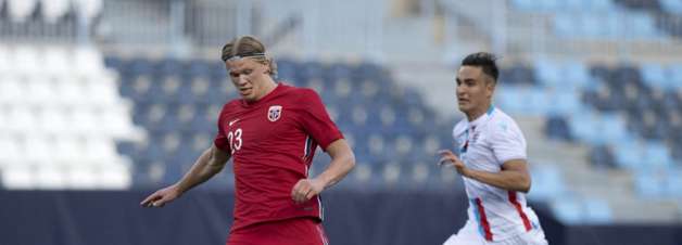 Com gol de Haaland nos acréscimos, Noruega bate seleção de Luxemburgo em amistoso