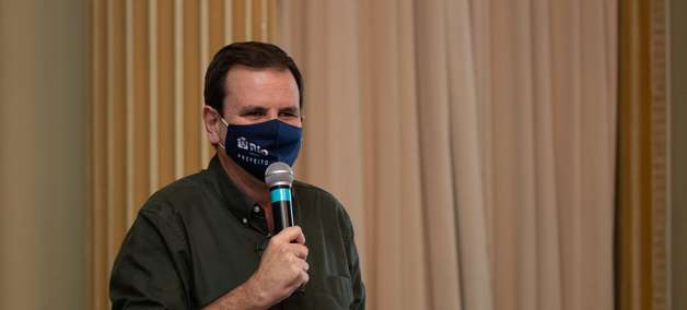 Eduardo Paes diz que Rio terá Réveillon e Carnaval em 2022