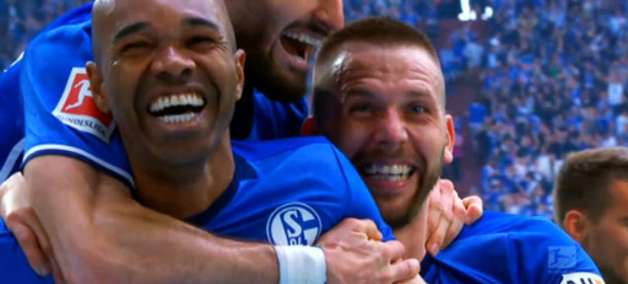 Brasileiro faz golaço em vitória do Schalke em clássico alemão