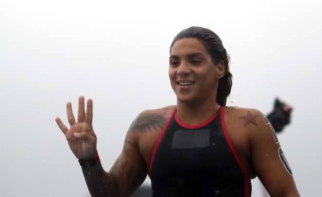 Ana Marcela conquista tetra mundial na maratona de 25 km