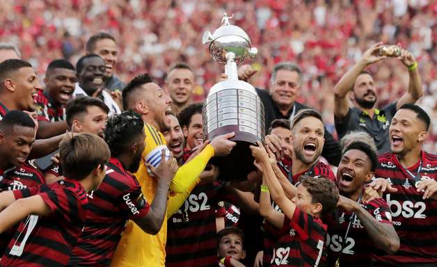 Preços de viagem ao Catar disparam após título do Flamengo
