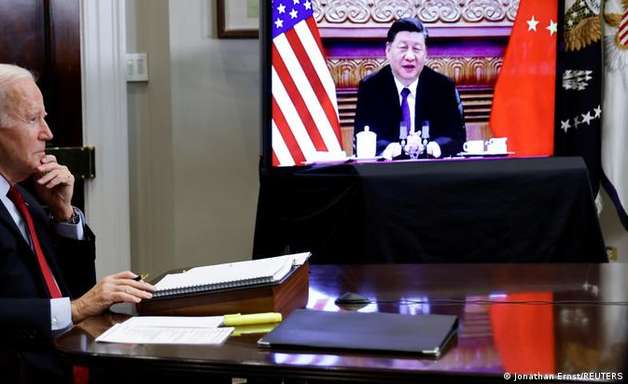 Biden e Xi tentam aliviar desacordos em encontro virtual