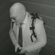 Roubo com máscara de silicone realista em condomínio de luxo é alvo da polícia