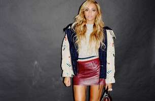 Beyoncé, Pharrell e famosos vão a desfile da Chanel em NY