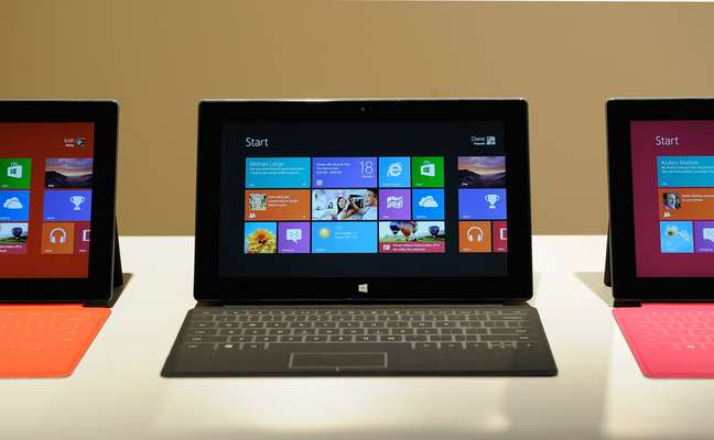 Microsoft mostrou sua intenção de voltar a investir pesado em hardware quando lançou o tablet Surface