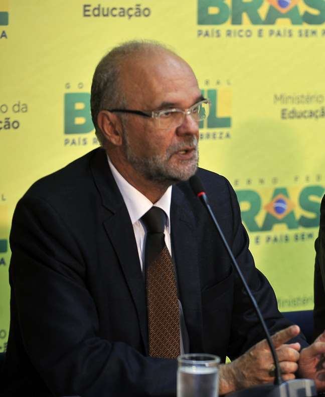 Luiz Claudio Costa assumiu a presidência do Inep, órgão responsável pelo Enem, no ano passado