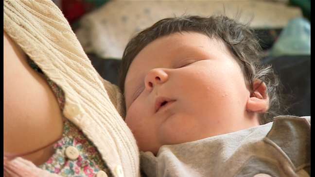 Bebe De 7 Kg Se Recupera Apos Falta De Oxigenio Em Parto Dificil