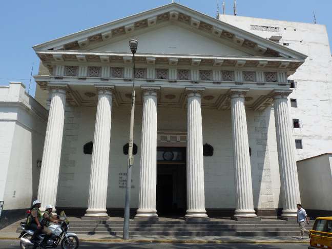 A fachada do museu foi inspirada na arquitetura greco-romana