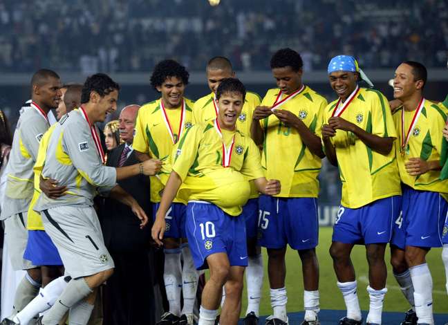 <p>Sub-20 do Brasil contava com Daniel Alves e Jefferson entre os que estão na C. das Confederações</p>