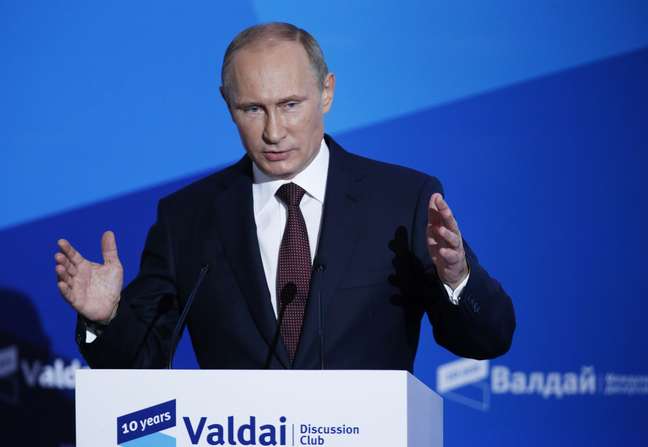 Putin em discurso na localidade de Valdai