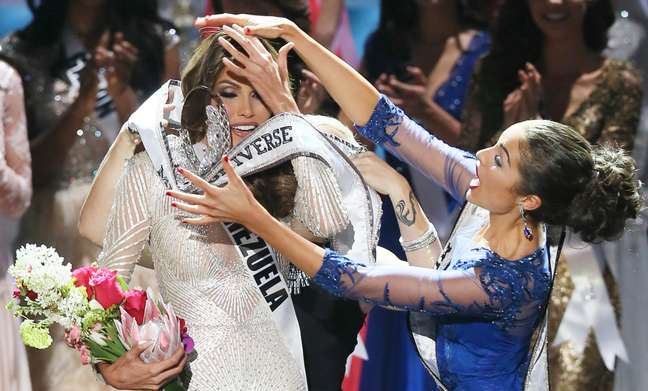 <p>Neste s&aacute;bado (9), em Moscou, na R&uacute;ssia, aconteceu o Miss Universo 2013. Gabriela Isler, da Venezuela, venceu 85 candidatas e foi eleita a mulher mais bonita do mundo</p>