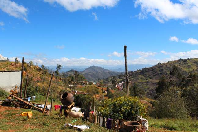 <p>Vista registrada em um domingo ensolarado no povoado de Quingeo</p>