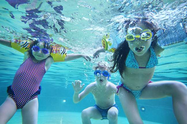 <p>Diversão com crianças da mesma idade e atividades em grupo dominam recreação nas férias</p>