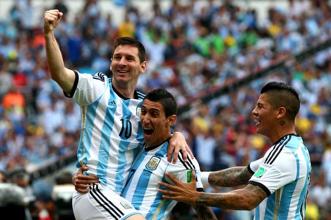 Seleção de Lionel Messi só trocou menos passes que Espanha e Itália na primeira fase da Copa do Mundo